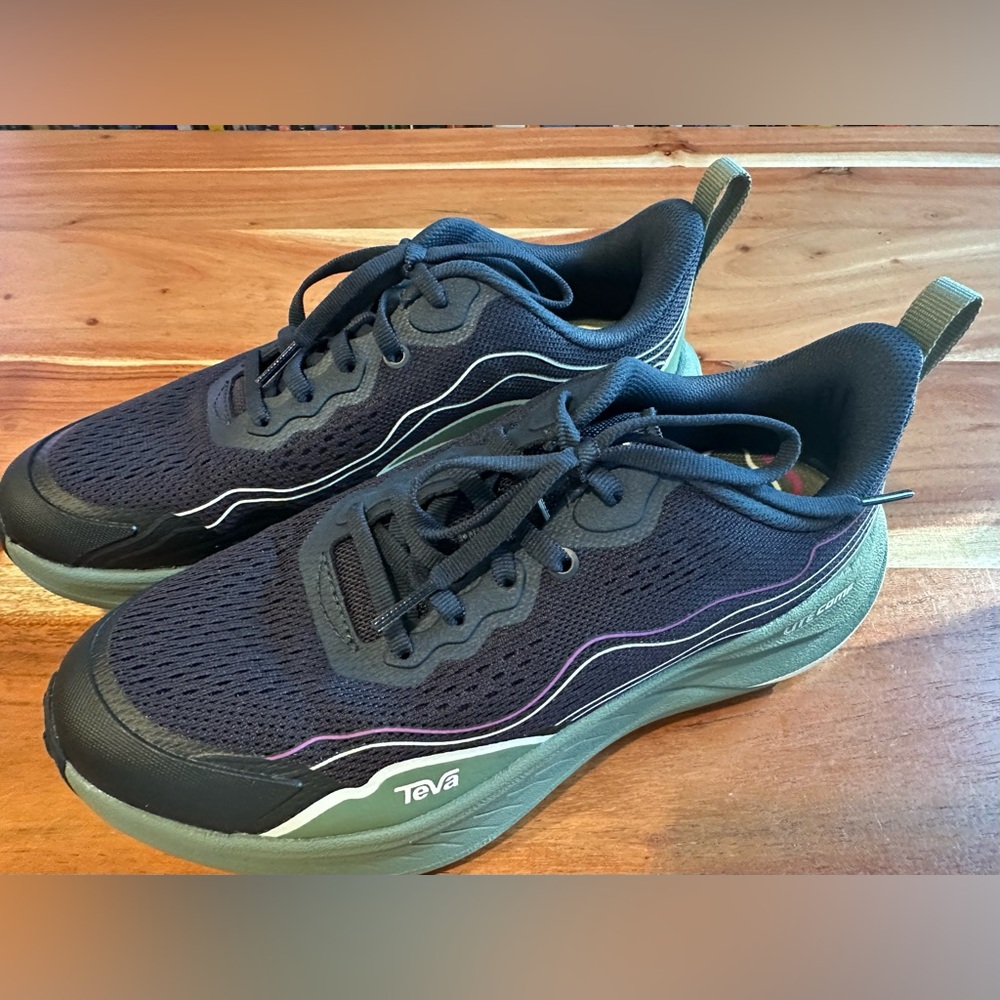 Teva Women’s Trailwinder Low 7.5 Total Eclipse/Olivine NEW with Box!
